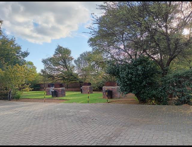1 BEDROOM APARTMENT FOR SALE IN WILLOWS